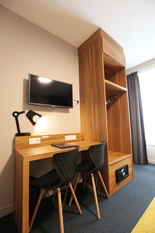 Best Western Hotel De Paris Laval  Dış mekan fotoğraf