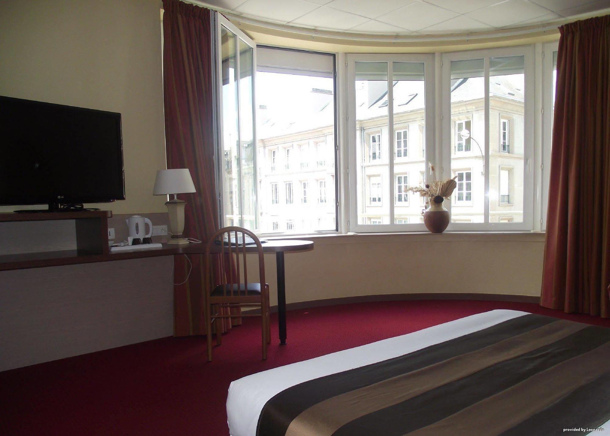 Best Western Hotel De Paris Laval  Oda fotoğraf